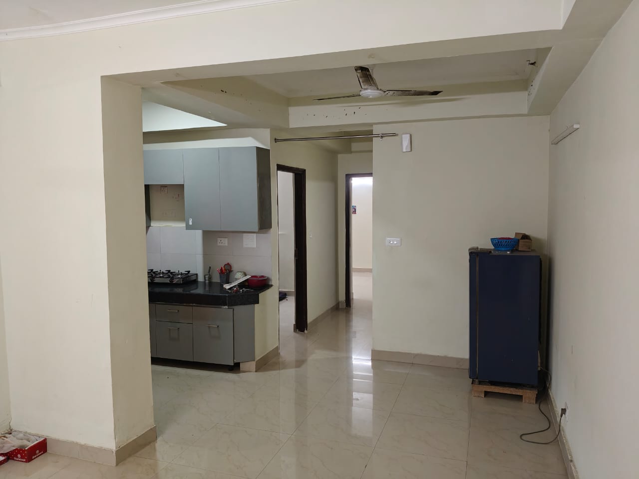 2 BHK Flat for Rent in JKG Palm Court Gaur City 