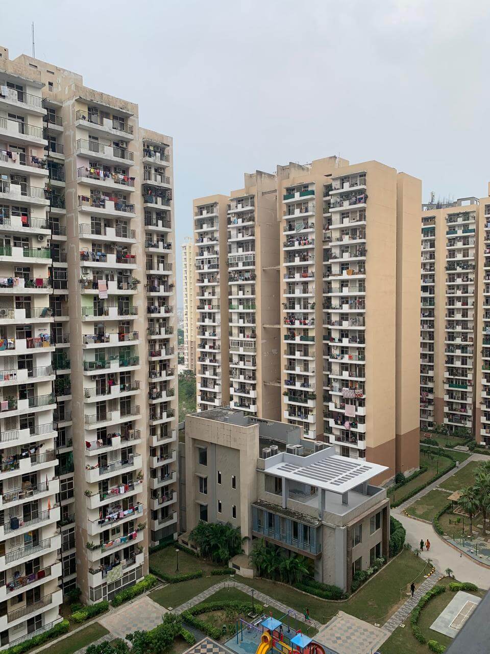 Nirala Aspire : 2 BHK + Study Flats for sale in Sector 16C, Noida Extension 